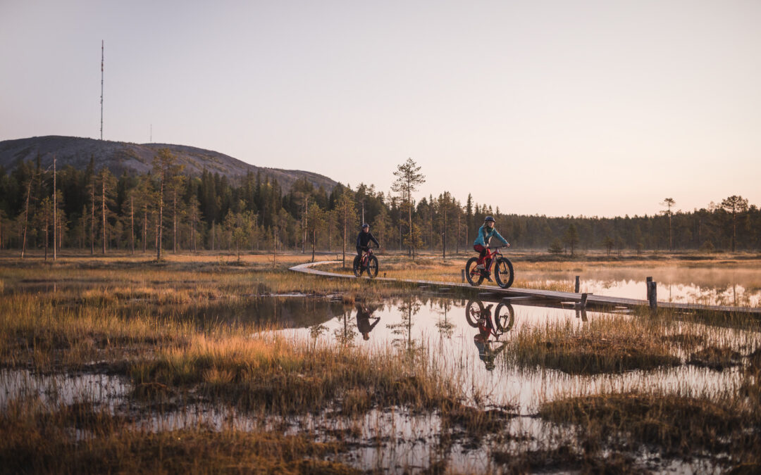Autumn Electric Fatbike Rental in Pyhä Lapland – 2, 3 or 4 hours