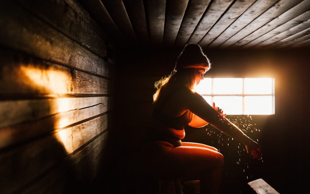 Authentic traditional Finnish sauna experience by the lake & ice swimming