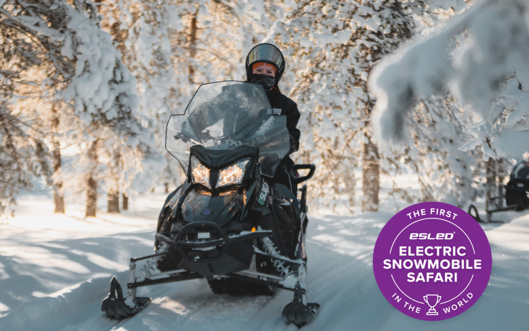 Sunrise Safari to Scenic Hillside by Electric Snowmobiles in Rovaniemi